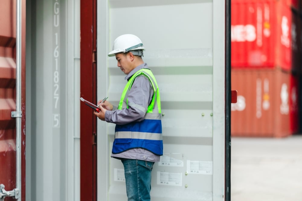 Muchos procedimientos que forman parte de una operación internacional, como enviar información electrónica anticipada, analizar cargamentos según su nivel de riesgo o inspeccionar contenedores antes de que lleguen a destino, tienen relación con la arquitectura de seguridad desarrollada después del 9/11 (Foto: Shutterstock)