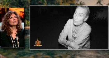 Geles, hermana de Rosa Benito, en el plató de 'Supervivientes'. (Mediaset España)