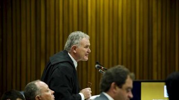 Pistorius Defense Alleges Police Oversight