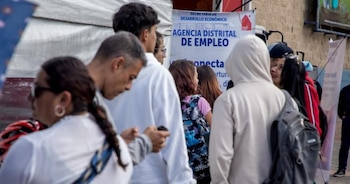 Vacantes disponibles para camareras, meseros y auxiliares de cocina, sin cobro de intermediarios ni pagos - crédito Secretaría de Desarrollo Económico