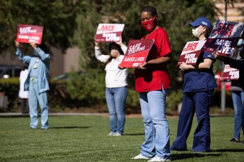 Las enfermeras registradas en el