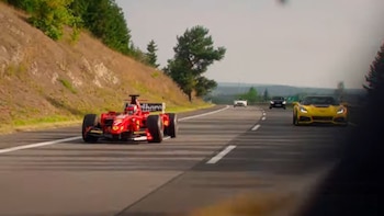 Imagen del "piloto fantasma de Fórmula 1" (captura de pantalla de la cuenta TrackZone de Youtube)