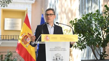 Bolaños asegura que hay "cero riesgo" de que Begoña Gómez "eluda la justicia": Toda España menos Peinado lo piensa