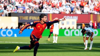 Fútbol/Selección. Los sismómetros del CSIC registraron las vibraciones de las celebraciones por el gol de Ferran Torres