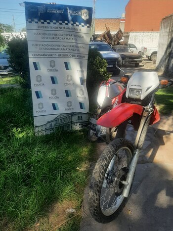 La moto de la víctima