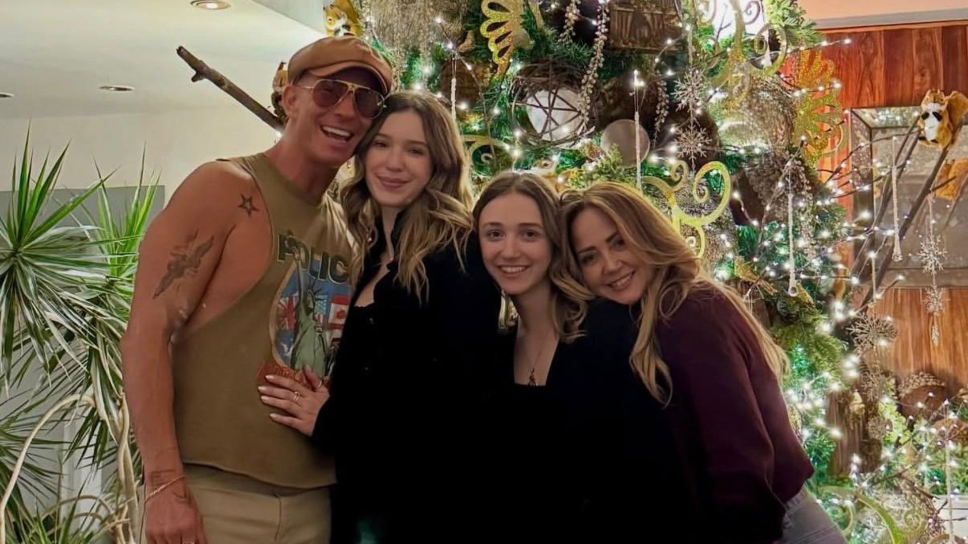 Andrea Legarreta y Erik Rubín mantienen una relación cordial tras su separación, priorizando el bienestar de sus hijas Mía y Nina (@andrealegarreta)