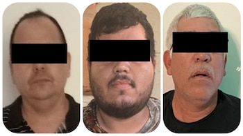 Cateo en Culiacán deja tres detenidos ligados a “Los Mayos”: les aseguran armas, vehículos y droga Cateo en Culiacán deja tres detenidos ligados a “Los Mayos”: les aseguran armas, vehículos y droga