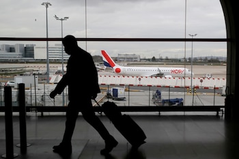 FOTO DE ARCHIVO: Un hombre
