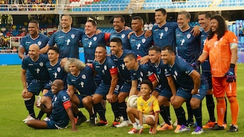 El homenaje al defensor permitió