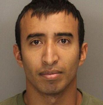 César Pastrana, pedófilo de 33