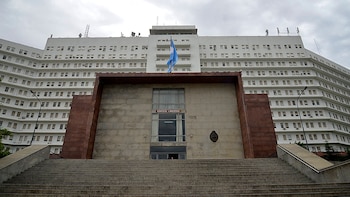 Detuvieron a un médico de