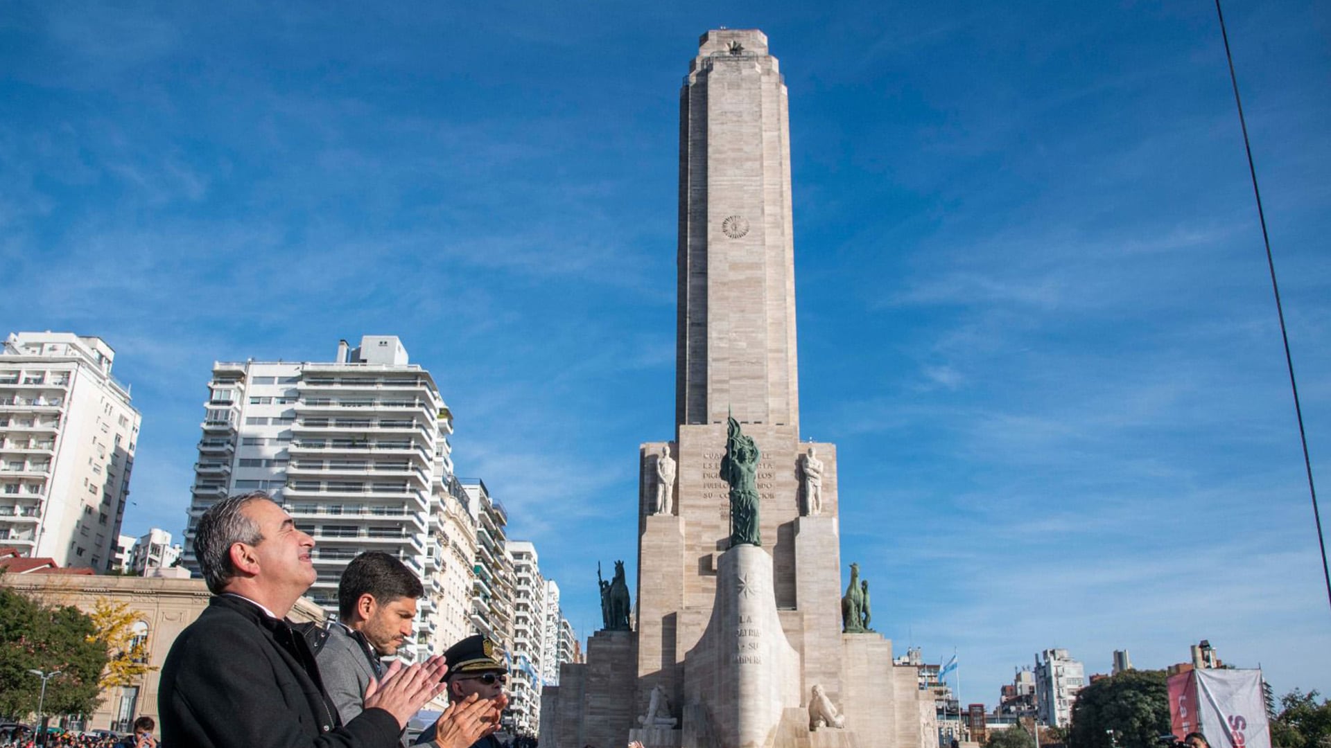 Javkin y Pullaro participaron de la inauguración de las obras en el Monumento a la Bandera
