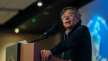 Petro sorprendió en un escenario