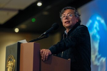 Petro sorprendió en un escenario