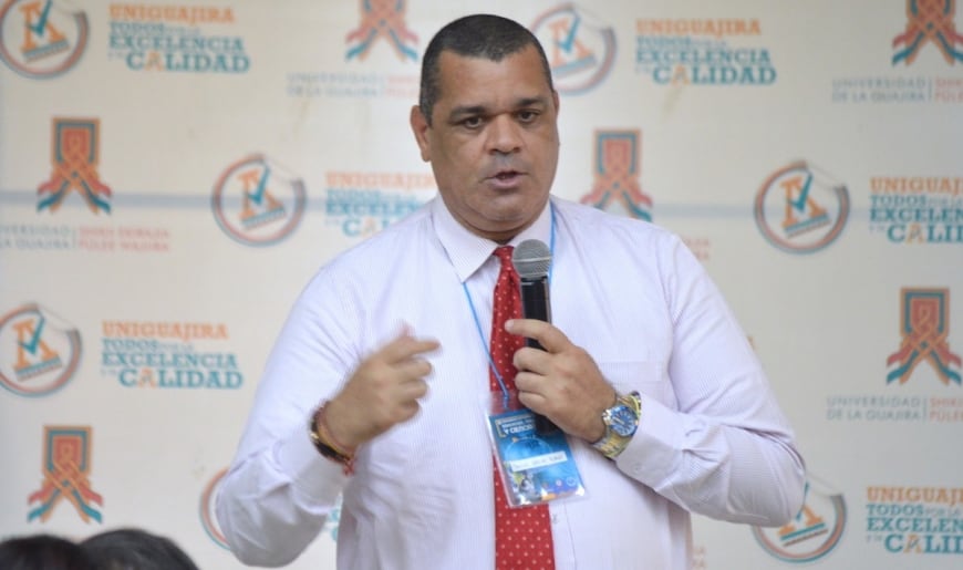 Carlos Arturo Robles es rector de la Universidad de La Guajira desde 2010 y en torno a su nombre cursan una serie de investigaciones de la Fiscalía - crédito Universidad de La Guajira.