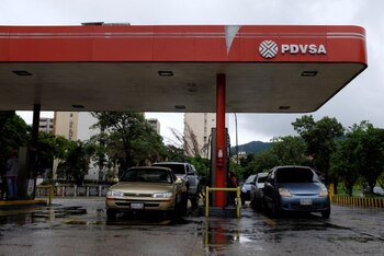 Una gasolinera de PDVSA enCaracas,