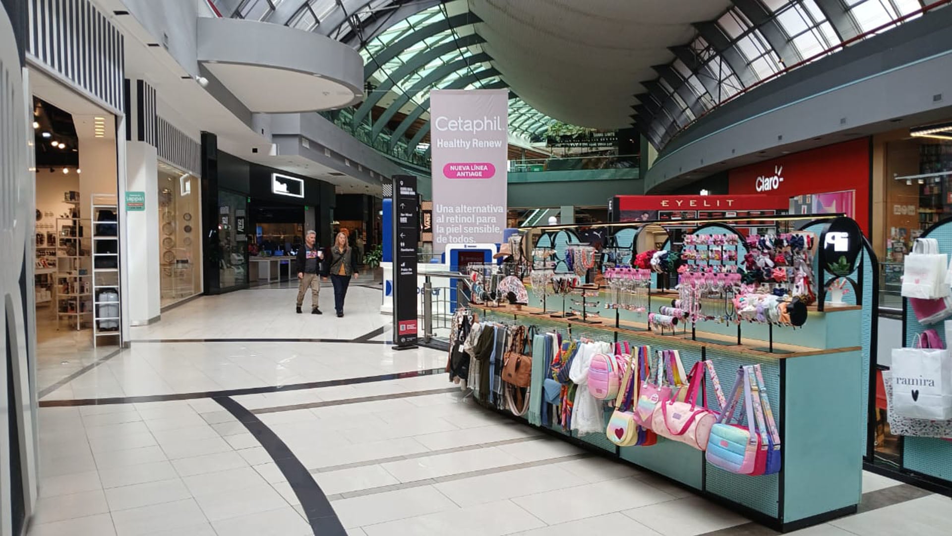 Los shoppings tienen previsto abrir sus puertas este jueves, dijeron fuentes del sector (Maximiliano Luna)