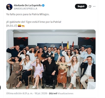 El presidente electo Abelardo de la Espriella compartió foto con sus ministros designados - crédito @ABDELAESPRIELLA/X