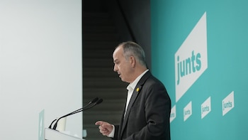 Turull recomienda a Feijóo ir a Waterloo si quiere proponer una moción de censura con Junts