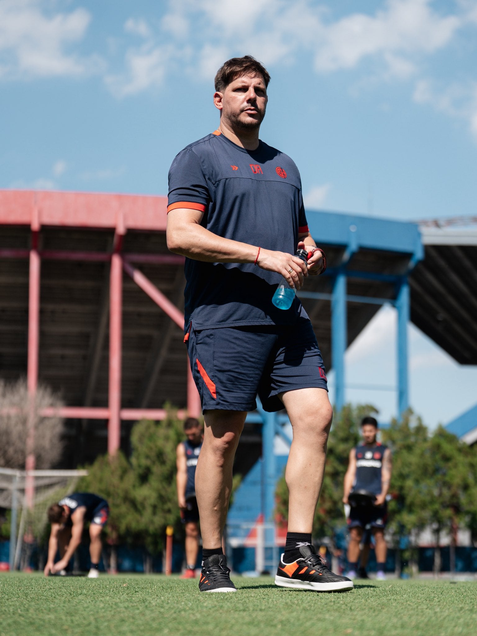 Ayude solicitó que no le desarmen el plantel