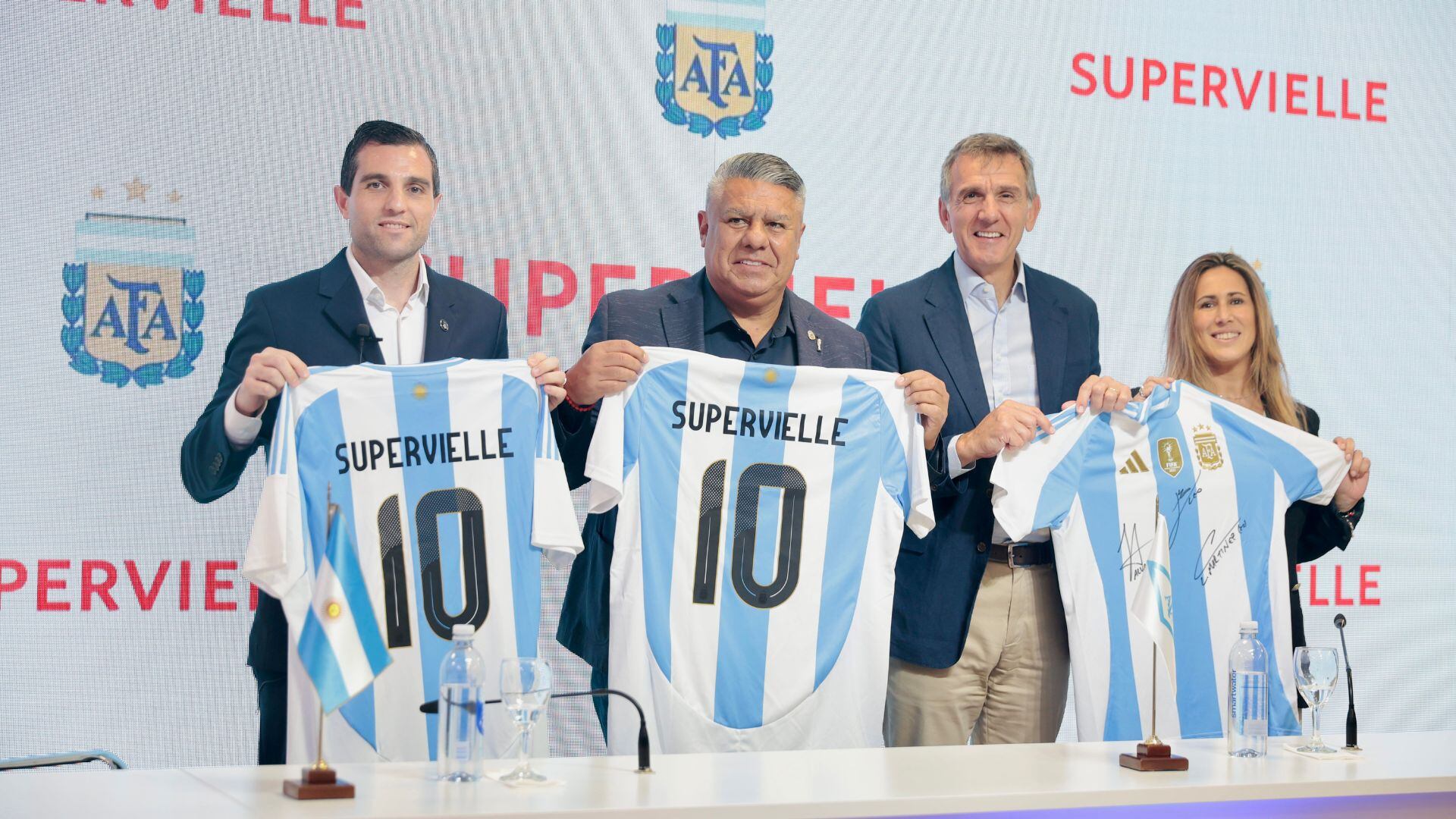 “Queremos que nuestros clientes sientan el orgullo y la confianza de pertenecer a Supervielle“, dijo Gustavo Paco Manriquez, CEO de Banco Supervielle (Banco Supervielle)