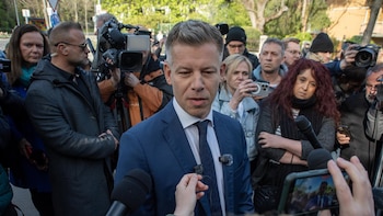 El opositor Péter Magyar logra más del 50% de votos en las elecciones de Hungría, según resultados parciales