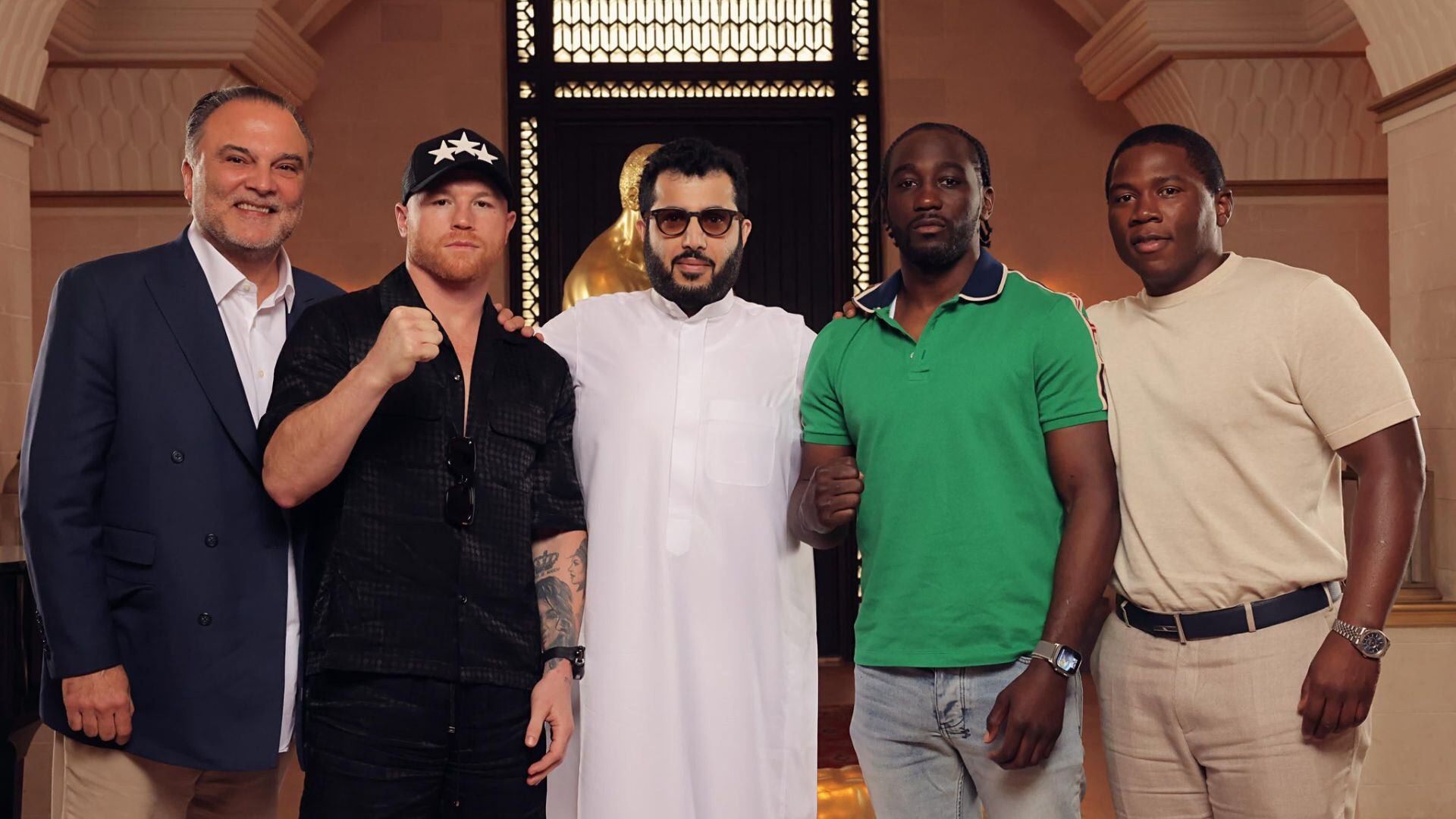 Aseguran que Canelo Álvarez vs Trence Crawford superará la pelea entre Floyd Mayweather Jr y Manny Pacquiao (X@Turki_alalshikh)