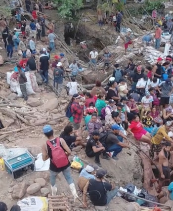 El descubrimiento de oro en el río Amayón desató una movilización masiva de buscadores alentada por el precio récord del oro./ (La Prensa, Nicaragua)