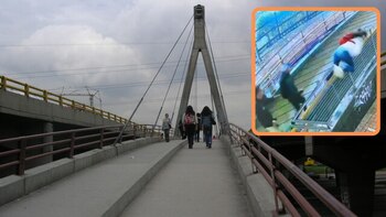 El cruzar estas estructuras se