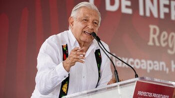 AMLO presume relación comercial con
