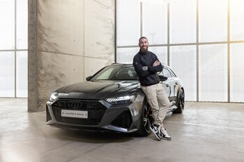 18/02/2021 Sergio Ramos al lado de su nuevo Audi RS6 Avant.
DEPORTES ECONOMIA
AUDI