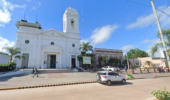 La iglesia y la municipalidad