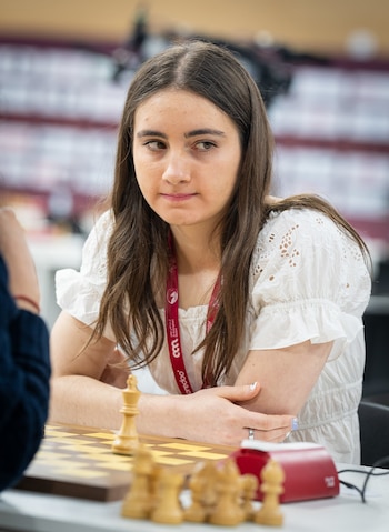 Candela Francisco también tuvo una