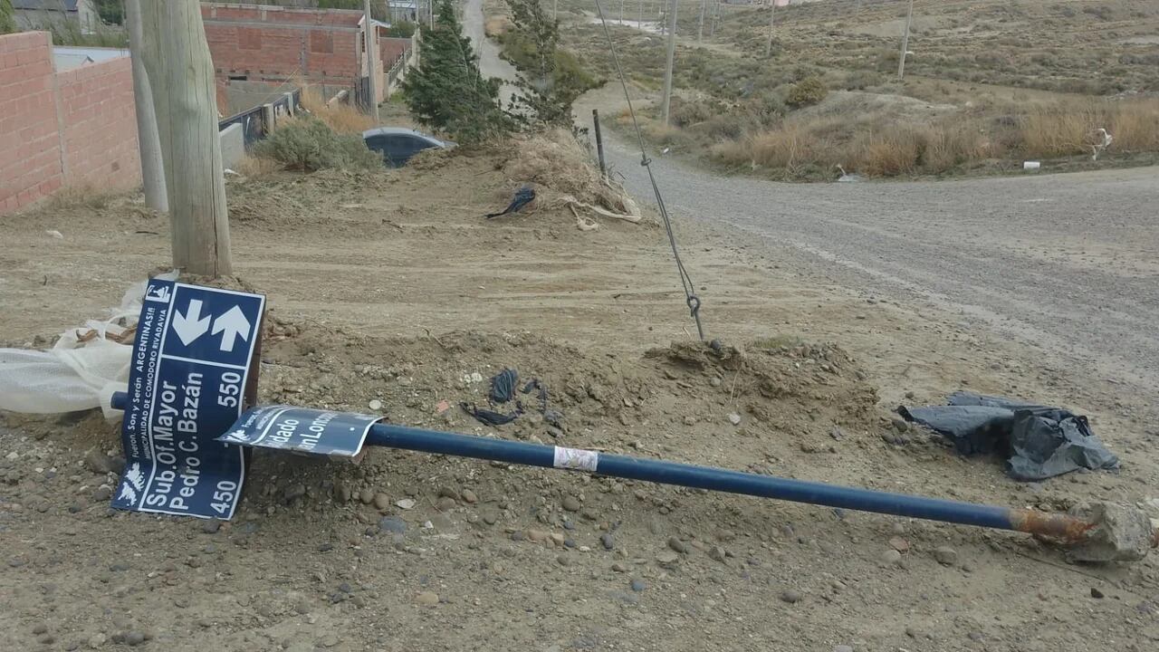 Defensa Civil informó que la demanda de llamados saturó la línea 103 y pidió a la población paciencia ante la situación