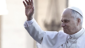 Papa critica el aumento en