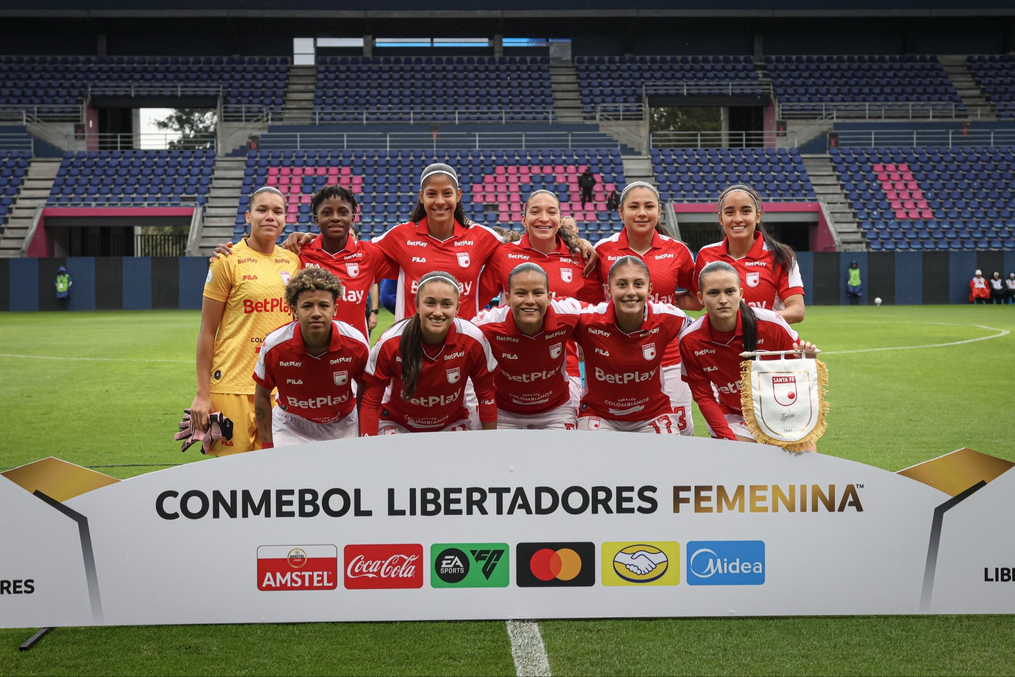 Santa Fe se enfrentará a Palmeiras, candidato al título, luego de ser goleado por Corinthians, otro brasileño, en la fase de grupos - crédito Santa Fe Femenino