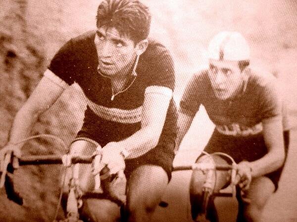 El boyacense se caracterizó por ser uno de los primeros campeones de la Vuelta a Colombia en 2025 - crédito @colombia_hist - @rafacolontorres / X