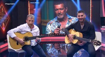 Antonio Banderas sorprende a Ilia