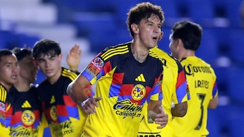 Igor Lichnovsky no quiere dejar