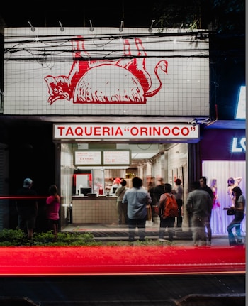 Harry ya sembró su aporte en los restaurantes de la CDMX, que proyectan entre 250 y 300 millones de pesos en ingresos durante su estancia en el país. (Instagram/ taqueriaorinoco)