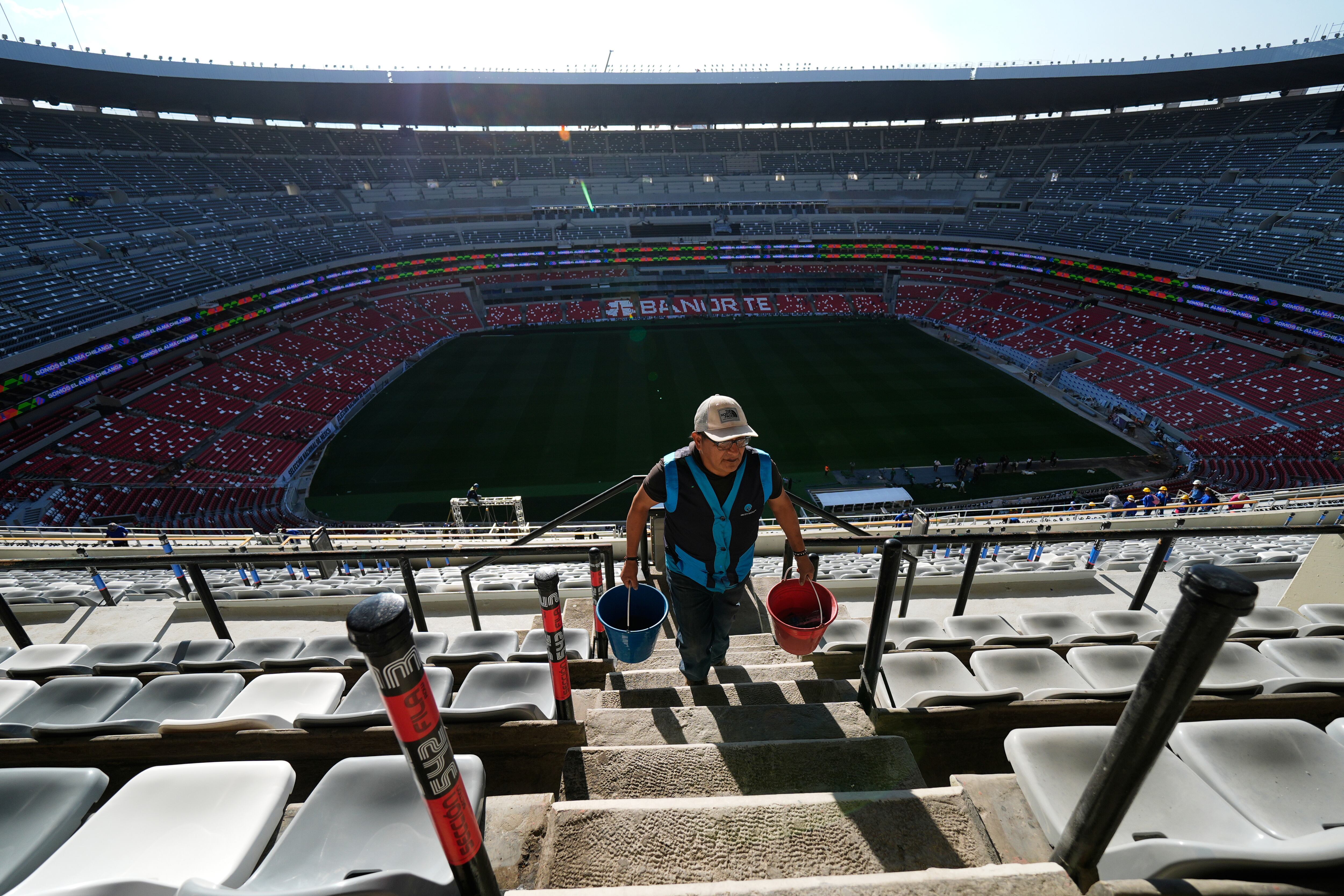 Se pretende que el Estadio Banorte se abarrote de aficionados azulcremas para fortalecer el respaldo al América en casa. (Foto AP/Marco Ugarte)