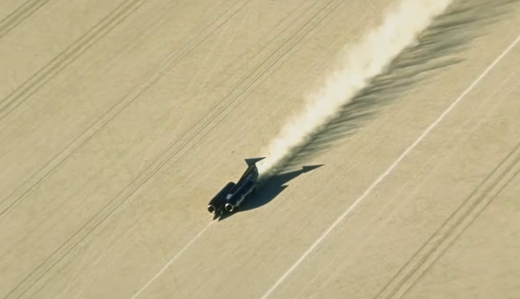 Andy Green aclaró que el intento en Utah no apuntó al récord absoluto de velocidad en tierra, sino a fijar una nueva referencia para autos a hidrógeno (Guinness World Records)