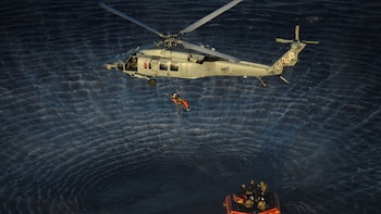 El amerizaje del Artemis II da impulso a la NASA en la renovada carrera lunar