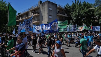 Dirigentes nacionales y regionales de