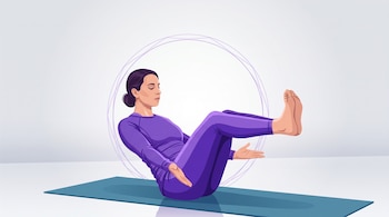 Ilustración de una mujer descalza con ropa deportiva morada que sostiene las piernas flexionadas en el aire sobre una esterilla azul.