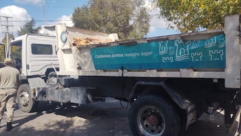 Investigaban una posible faena de guanacos y terminaron descubriendo un depósito con más de 2 toneladas de carne en mal estado