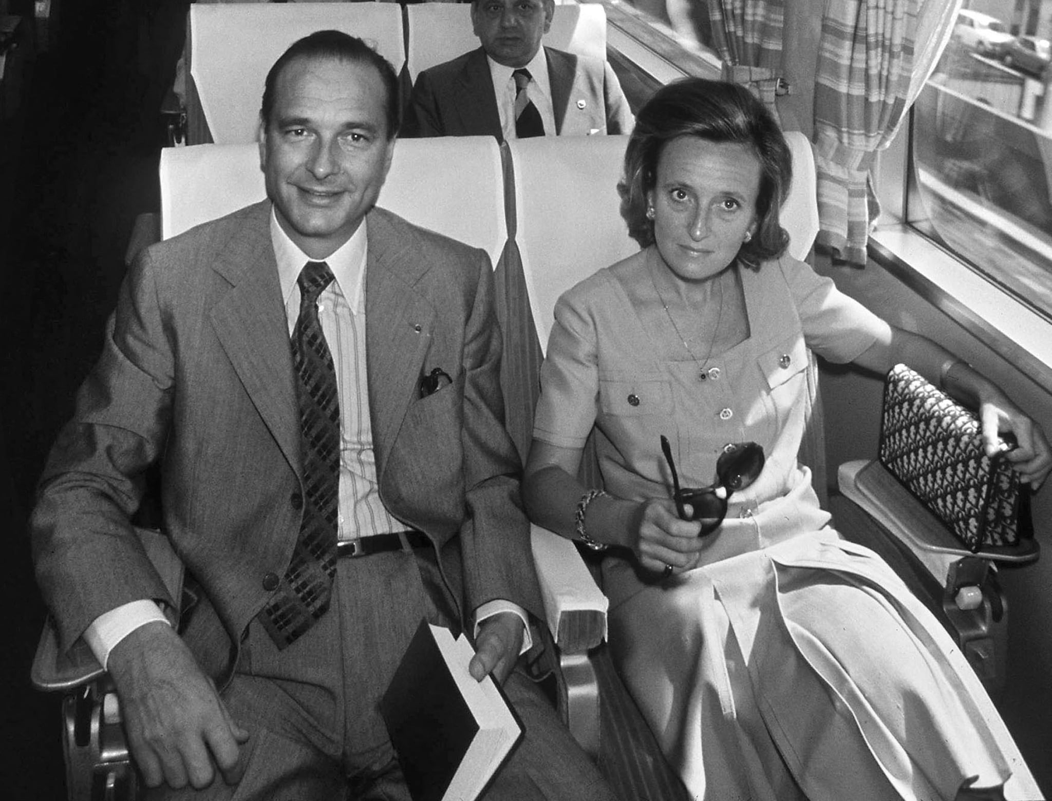 Una imagen tomada en 1976 muestra a Jacques Chirac junto a Bernadette (AFP)