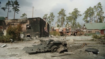 Restos de vehículos blindados destruidos