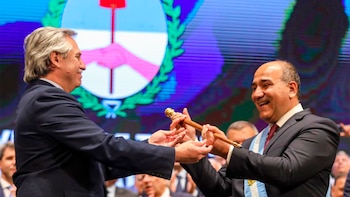 Alberto Fernández le entregó los