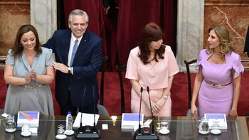 La presidenta de la Cámara